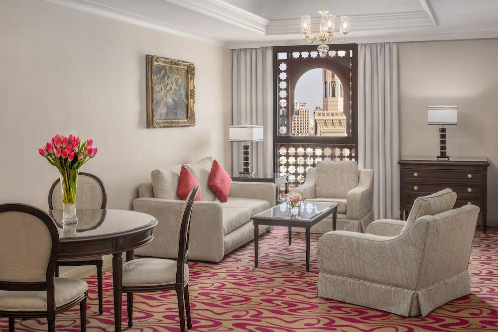 Hotel Intercontinental Dar Al Iman Madinah By Ihg Medina Exterior foto Suite at the Four Seasons Hotel, Mecca